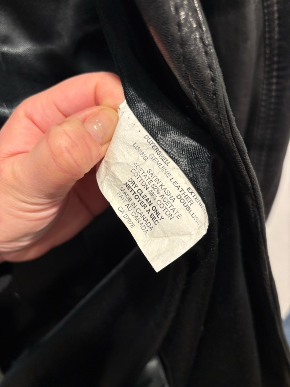 Danier Black Leather Trench Coat - Picture 3 of 6